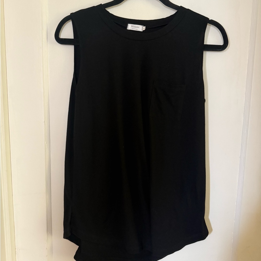 Hount brand Black Sleeveless Muscle Tee